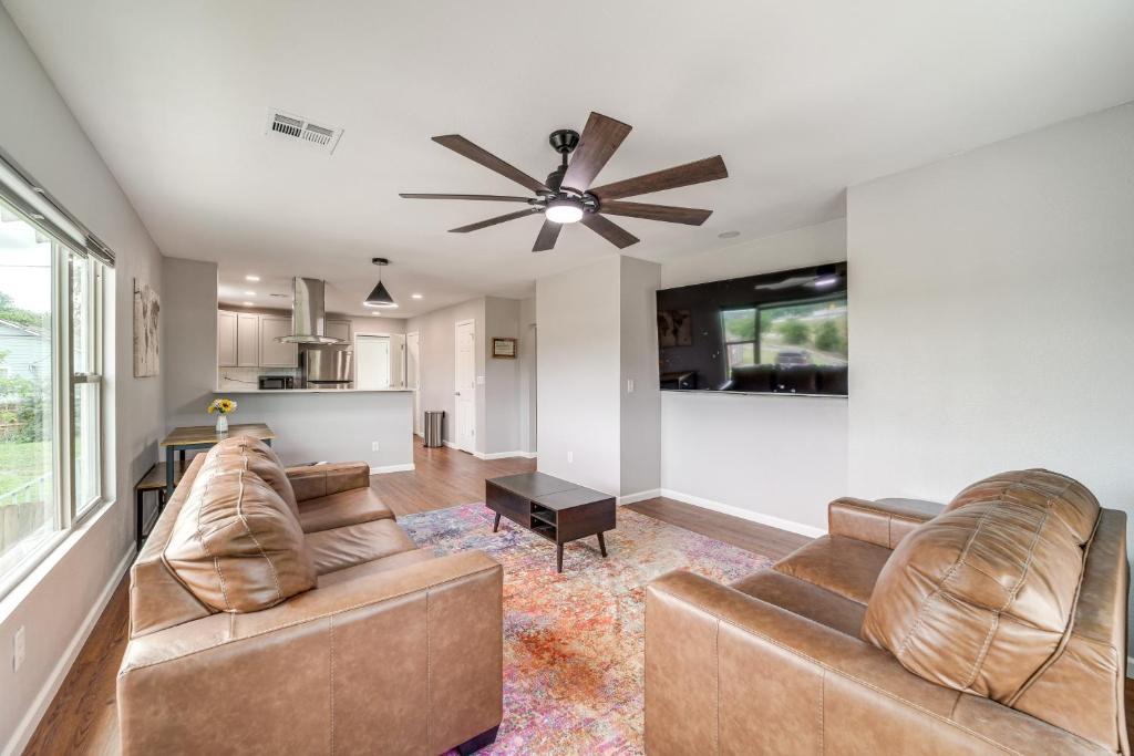 Tulsa Apartment | 7 Mi to Dtwn: Authentic Haunted Apt in Tulsa!