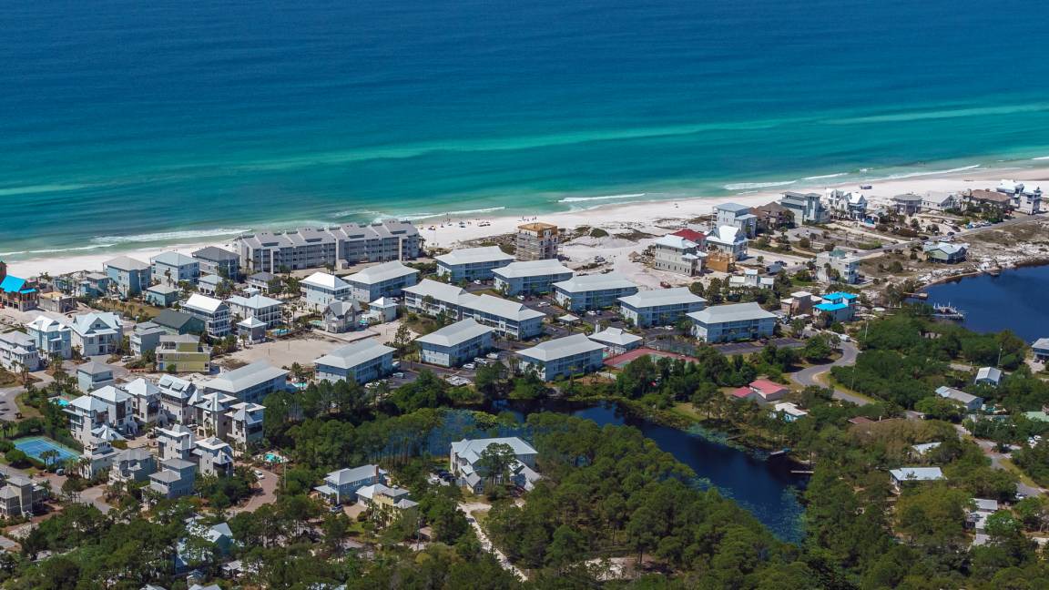 Seagrove Beach Apartment | 74 m² Apartment ∙ 2 bedrooms ∙ 5 guests
