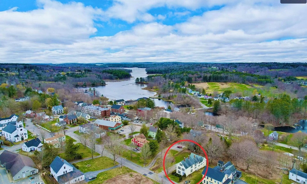 Waldoboro Apartment | 7BR Hilltop Retreat · 2 Kitchens, Decks & Fire