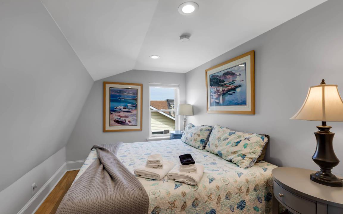 Marblehead Condo | 93 m² Condo ∙ 2 bedrooms ∙ 6 guests