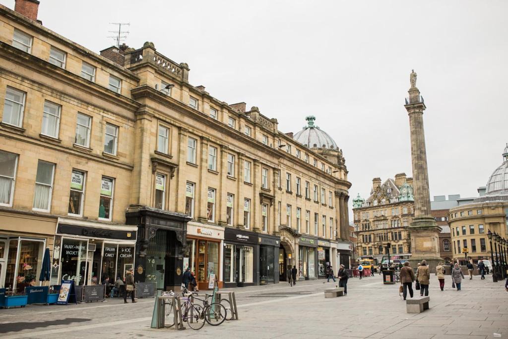 Newcastle-upon-Tyne Apartment | 93a Grey Street Apartments