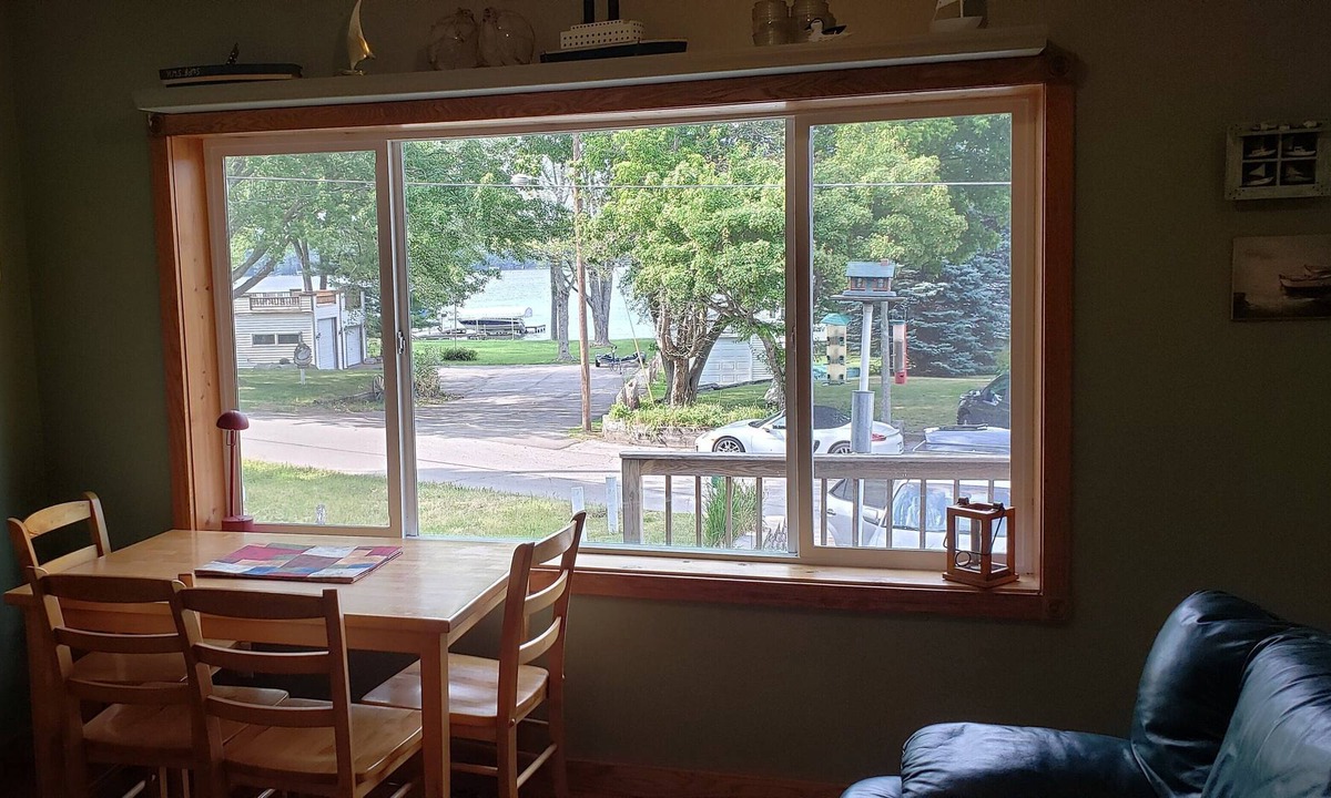 Ludington House | A charming family getaway with relaxing lake views!