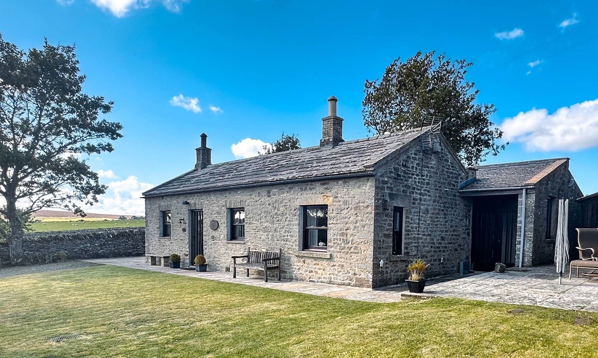 Richmond Cottage | A cosy hillside hideaway in the heart of the Yorkshire Dales