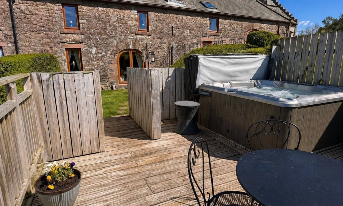 Castle Carrock Cottage | A cottage that sleeps 4 guests in 2 bedrooms