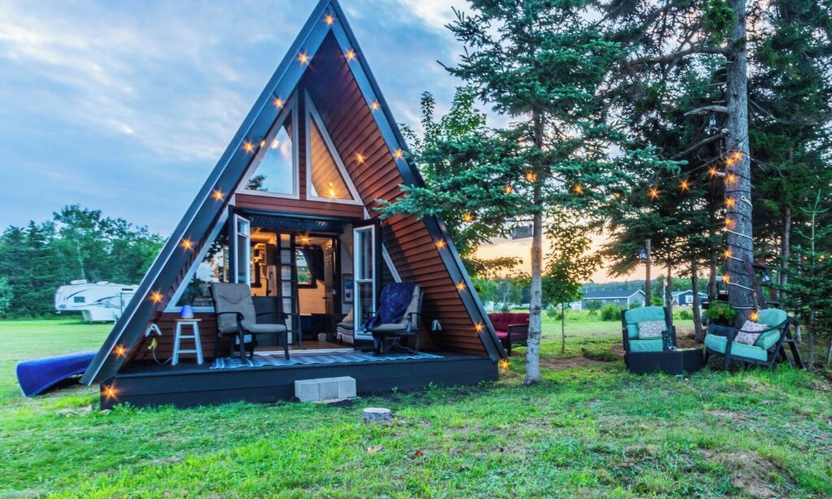 Lower Five Islands Cabin | A FRAME ALPHA -WoW This Old Tree