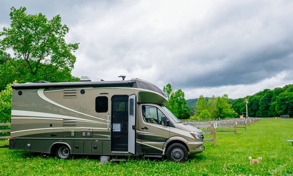 Clay City House | Adventure & Dirt-Biking - Family-Friendly RV Site #4 - near Red River Gorge, KY!