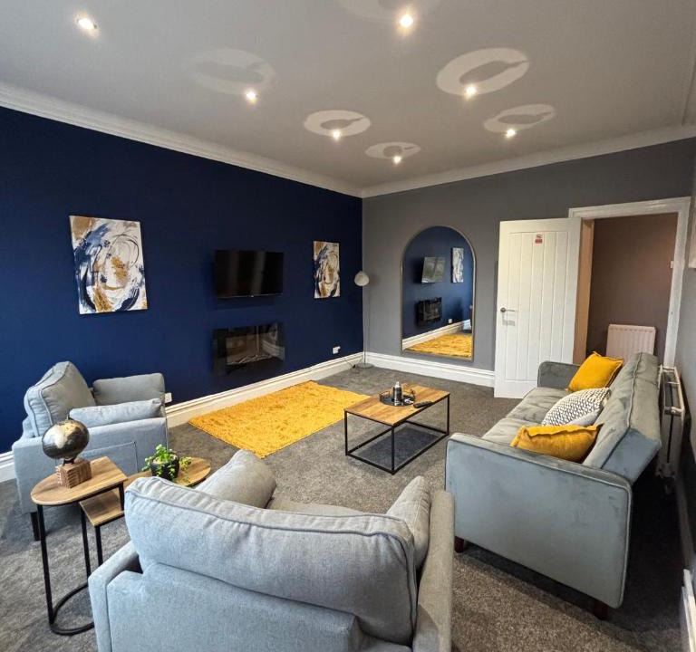 Sunderland Apartment | Affordable Luxury 2 Stunning apartment Sunderland close to City centre hospital Crown Works Studio and Nissan