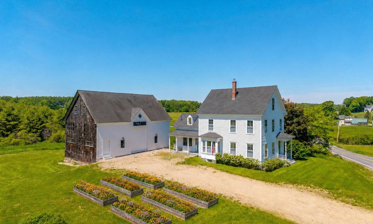 Kennebunk House | Alewive House - Restored Farmhouse on 5 Acres, Close to Kennebunkport & Beaches