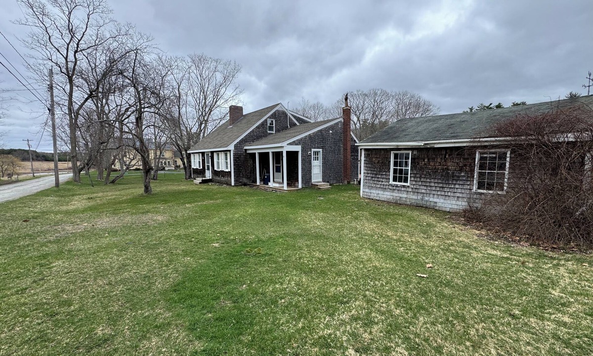 Sheepscot House | Amazing 3-bedroom home, Full Kitchen, in Newcastle perfect for your getaway
