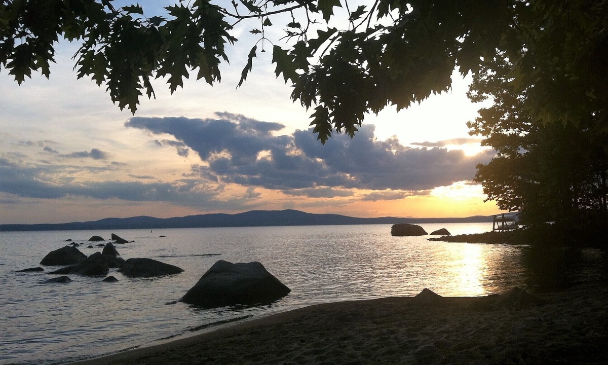 Standish House | Amazing Vacation Island House - Great Location!
