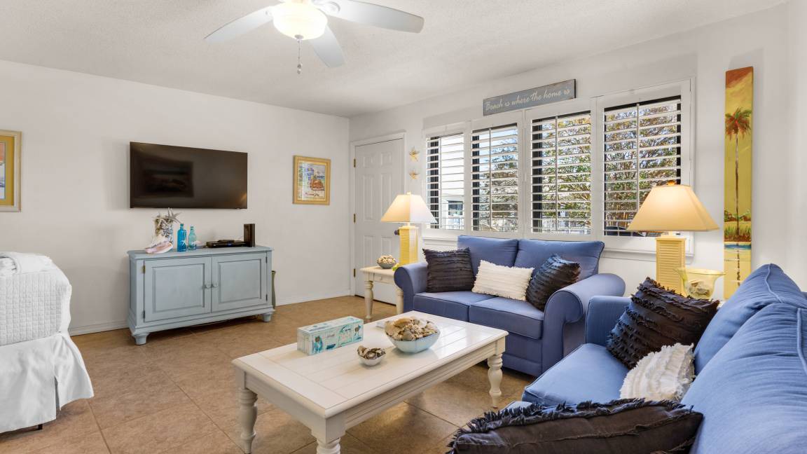 Seagrove Beach Apartment | Apartment ∙ 4 guests