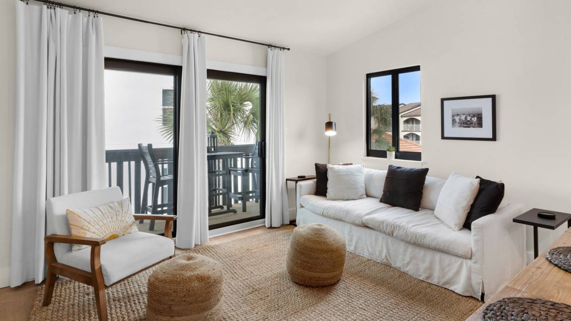 Seagrove Beach Apartment | Apartment ∙ 1 bedroom ∙ 4 guests
