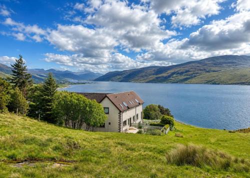 Ullapool House | Ardvreck House