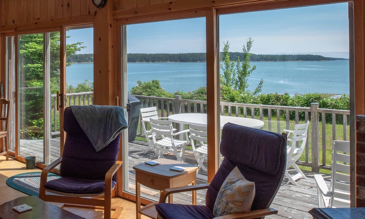 Milbridge Cottage | ♥ AUGUST! Seaside cottage on pristine sand beach! Summer & fall weeks available