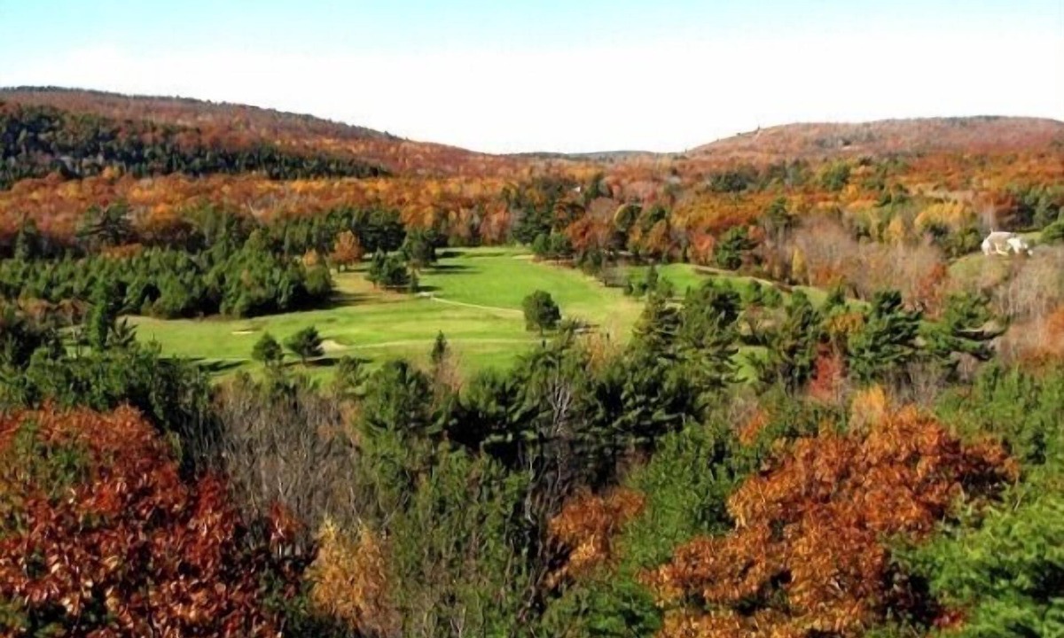 Bar Harbor House | BAR HARBOR WEEKLY RENTALS, IN TOWN HOMES BORDERS ACADIA, MILLION DOLLAR VIEW