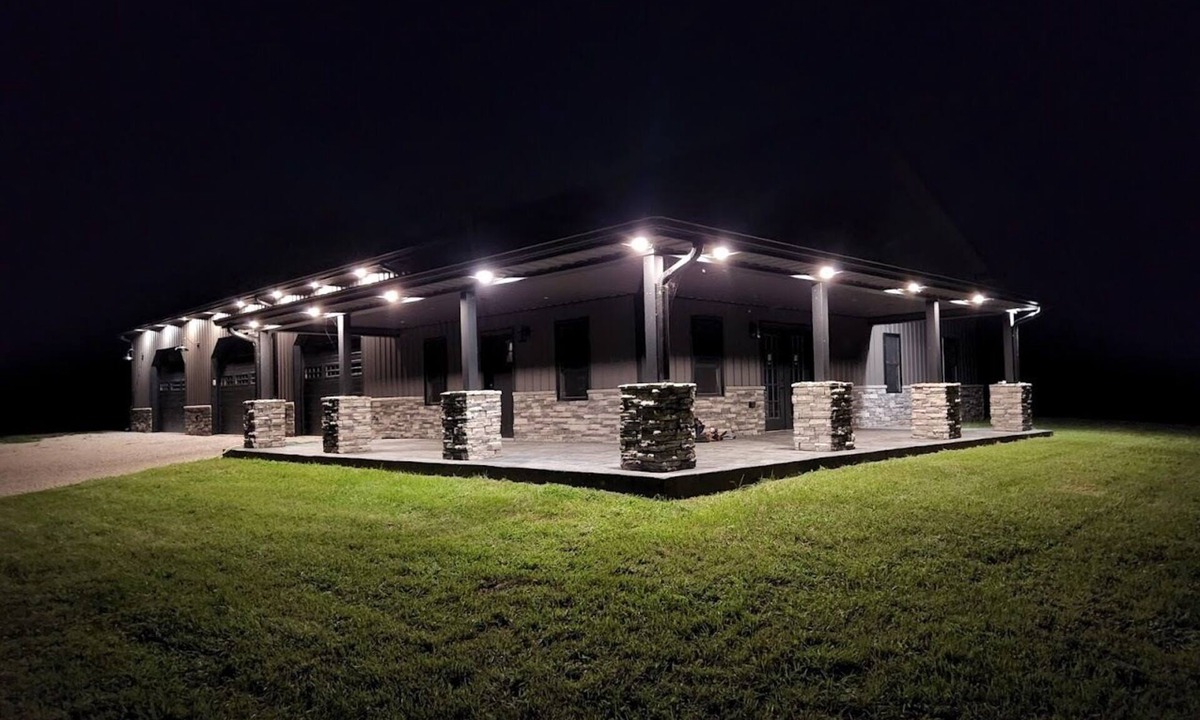 Mount Sherman House | Barndominium Style Place