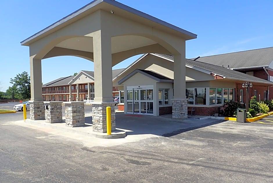 Effingham Hotel | Baymont by Wyndham Effingham
