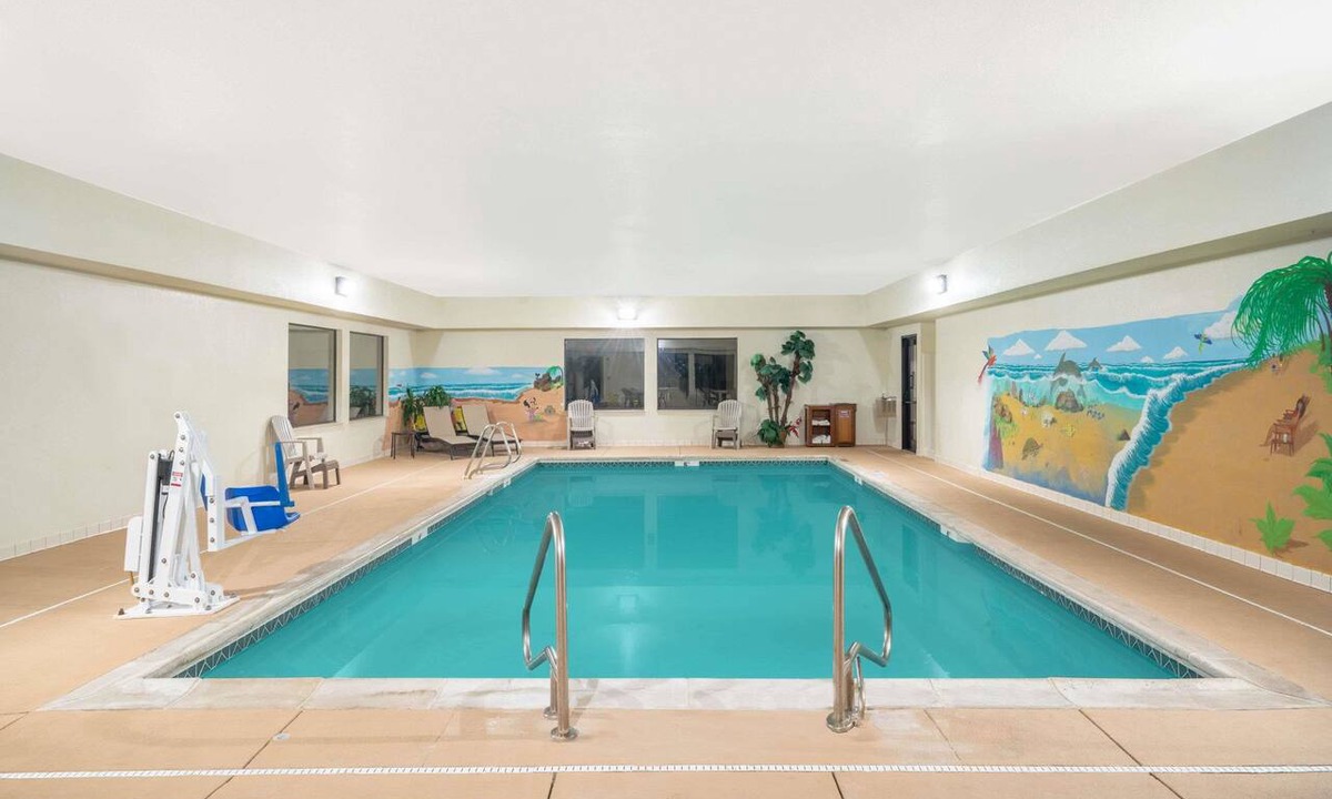 Albany Hotel | Baymont by Wyndham Albany
