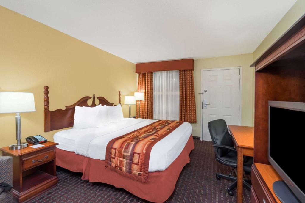 Goodlettsville Hotel | Baymont by Wyndham Goodlettsville Nashville
