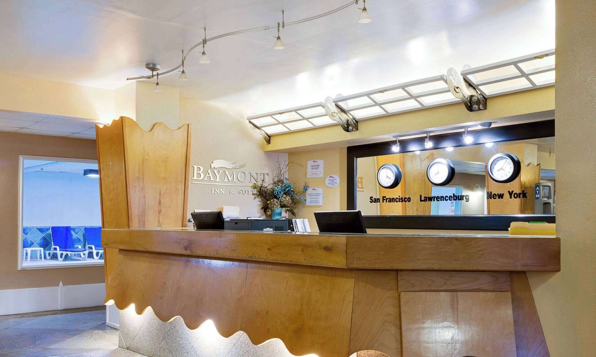 Greendale Hotel | Baymont by Wyndham Lawrenceburg
