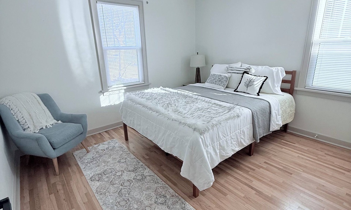 Glendive House | Beautiful 4-bedroom, 2 bath house in central Glendive near Yellowstone River
