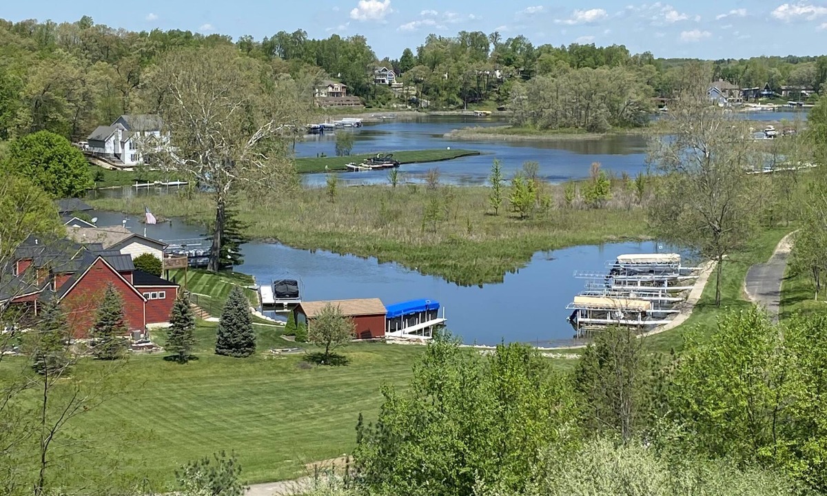 Lake James Condo | Beautiful Condo on Jimmerson Lake