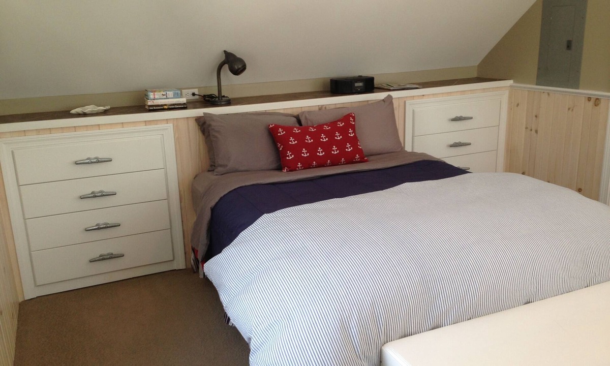 Yarmouth Apartment | Beautiful Oceanfront Apartment, scenic views and water access