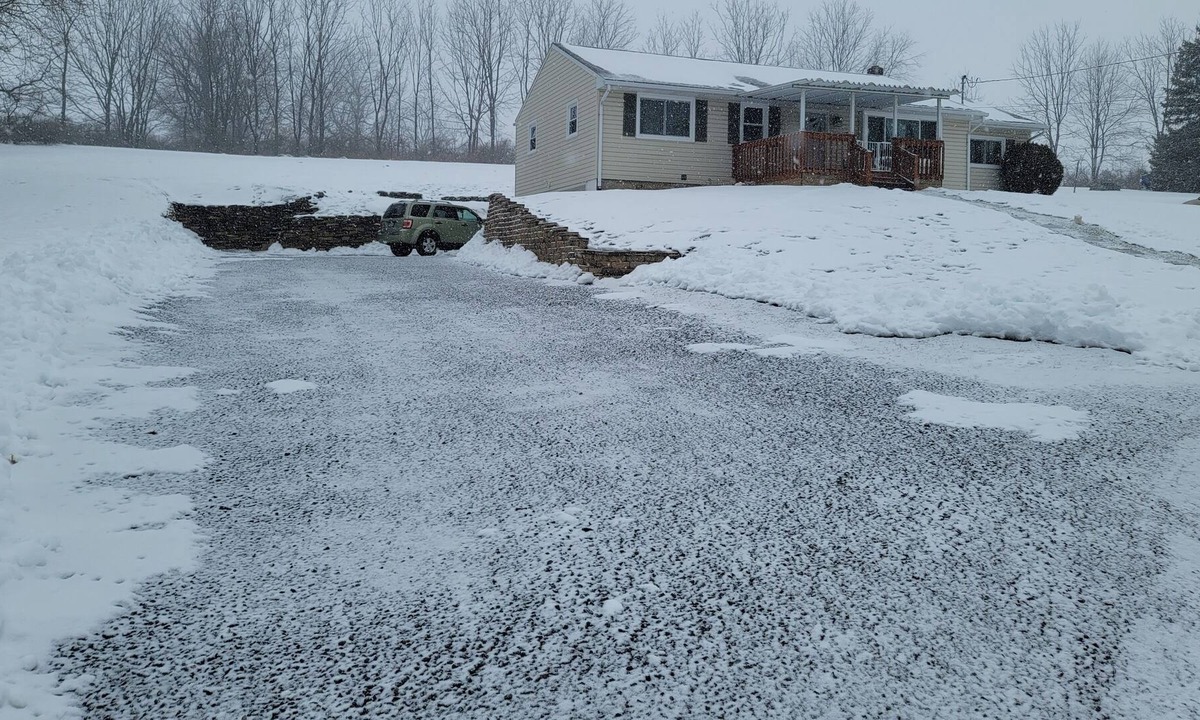 State College House | Beautiful Ranch Style Open Concept House less than 5-Miles to PSU