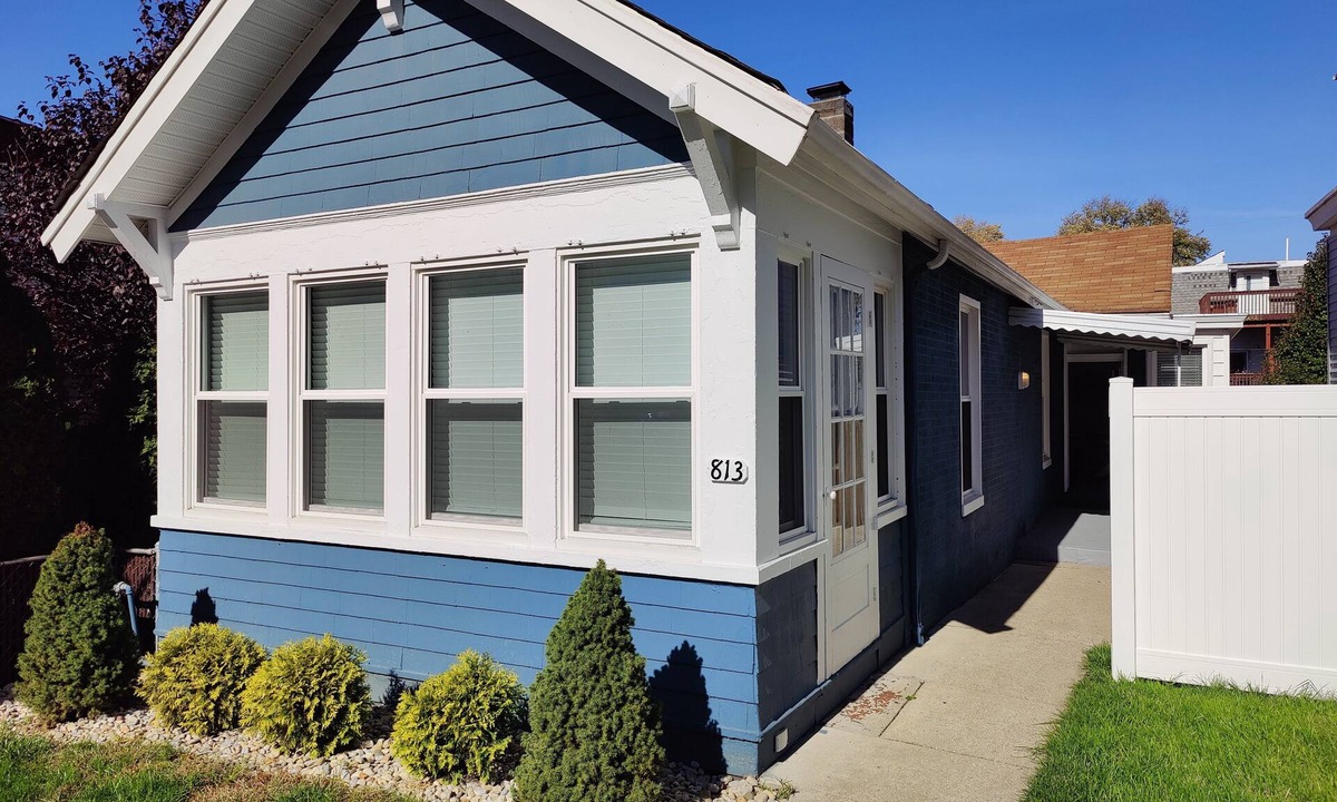 Dayton House | Beautifully remodeled single story cottage close to downtown Cincinnati!