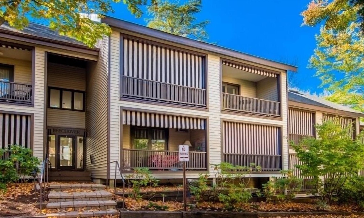 Chautauqua Condo | Beechover #2, cute condo in Chautauqua Institution.