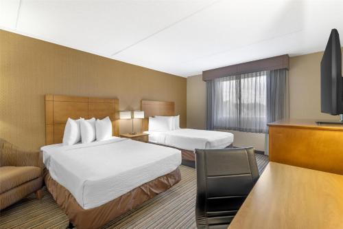 Marlborough Hotel | Best Western Royal Plaza Hotel and Trade Center