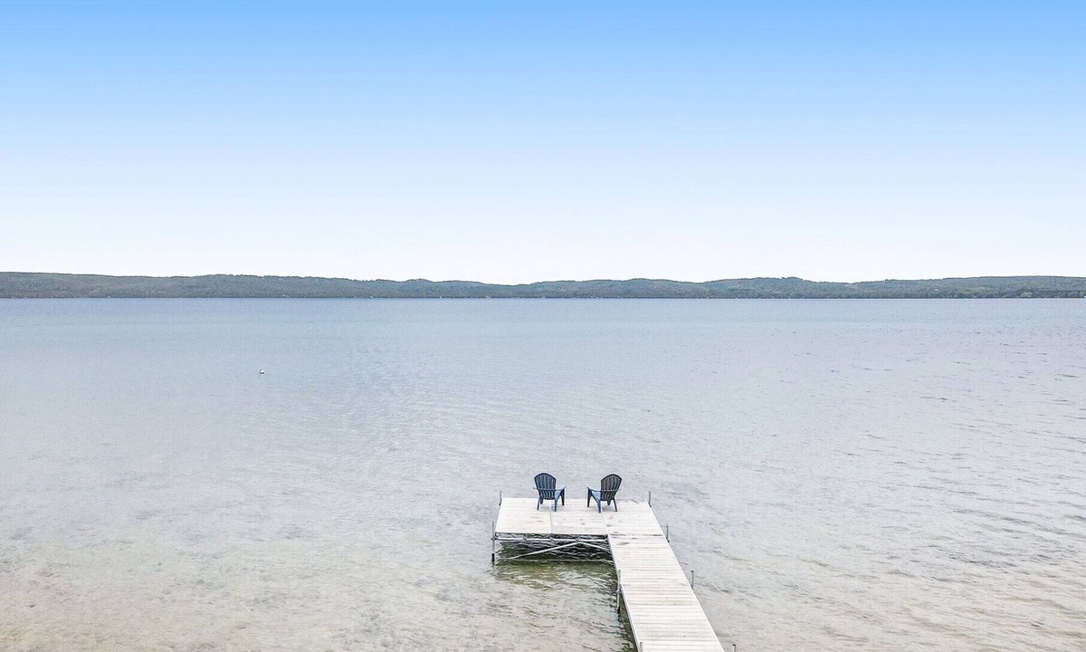 Glen Arbor House | Big Glen Lake - Large Waterfront Home