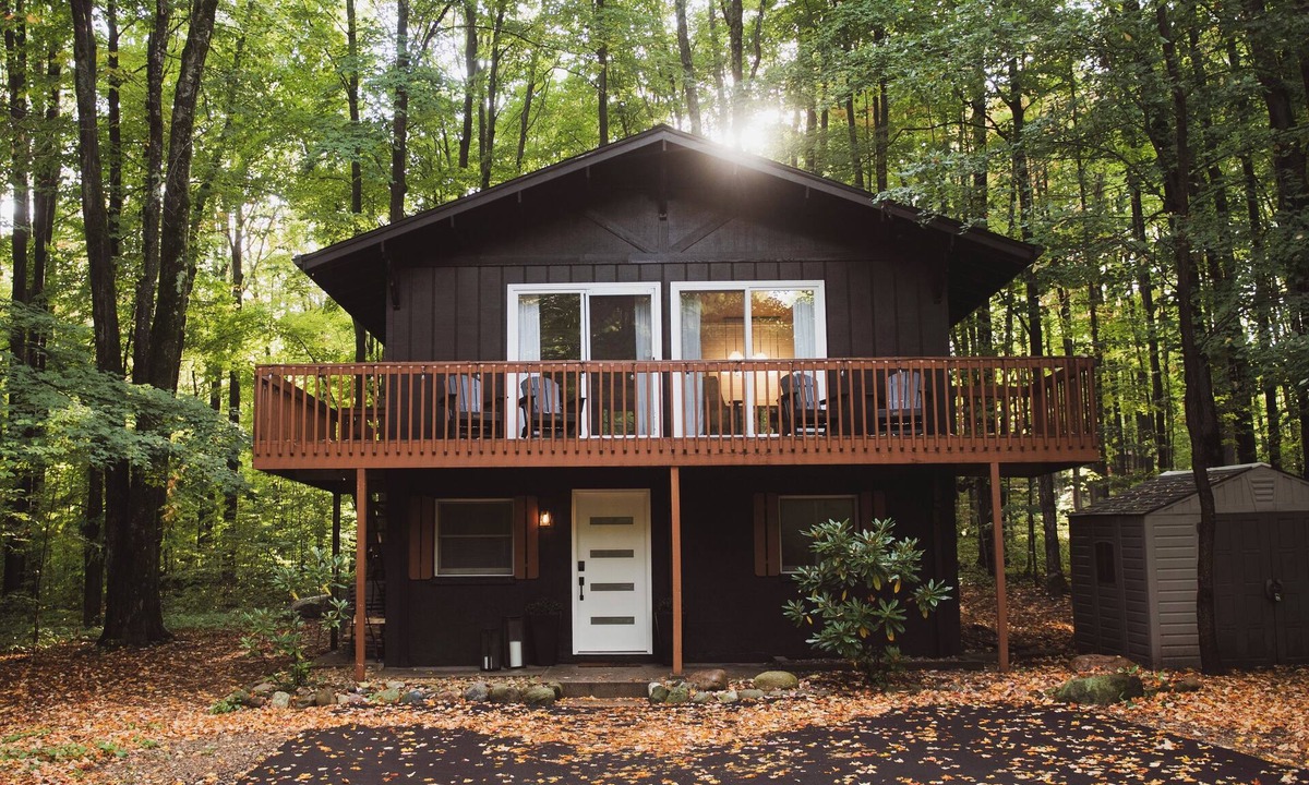 Bellaire Ski Chalet | Black Diamond Chalet - Schuss Mtn/Shanty Creek Bellaire, MI