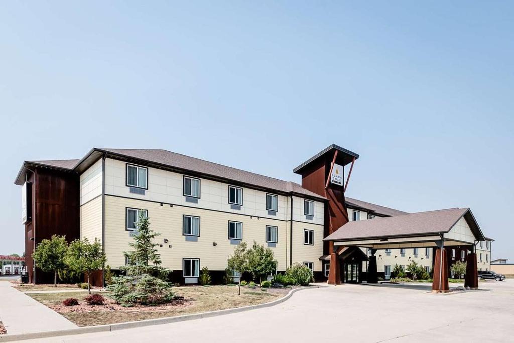 Tioga Hotel | Black Gold Suites