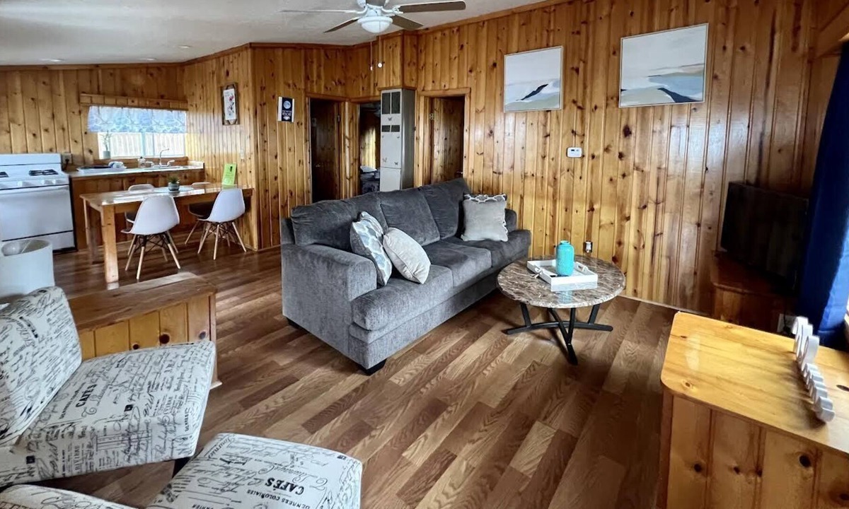 Oscoda Cabin | Blue Moon Resort CABIN 6 LAKEFRONT WITH SUNROOM