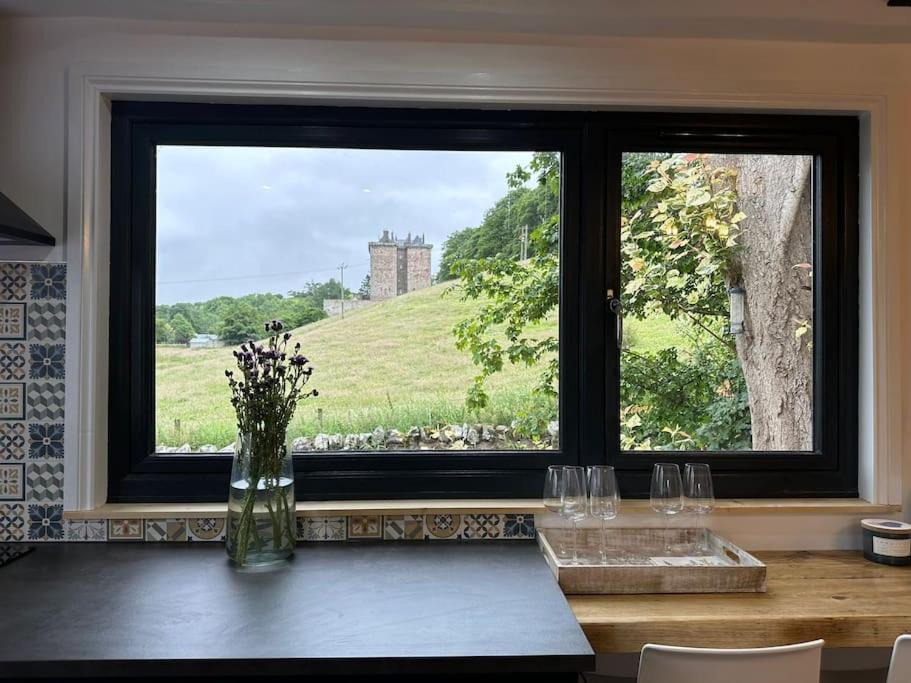 Gorebridge House | Borthwick Farm Cottage Pottery