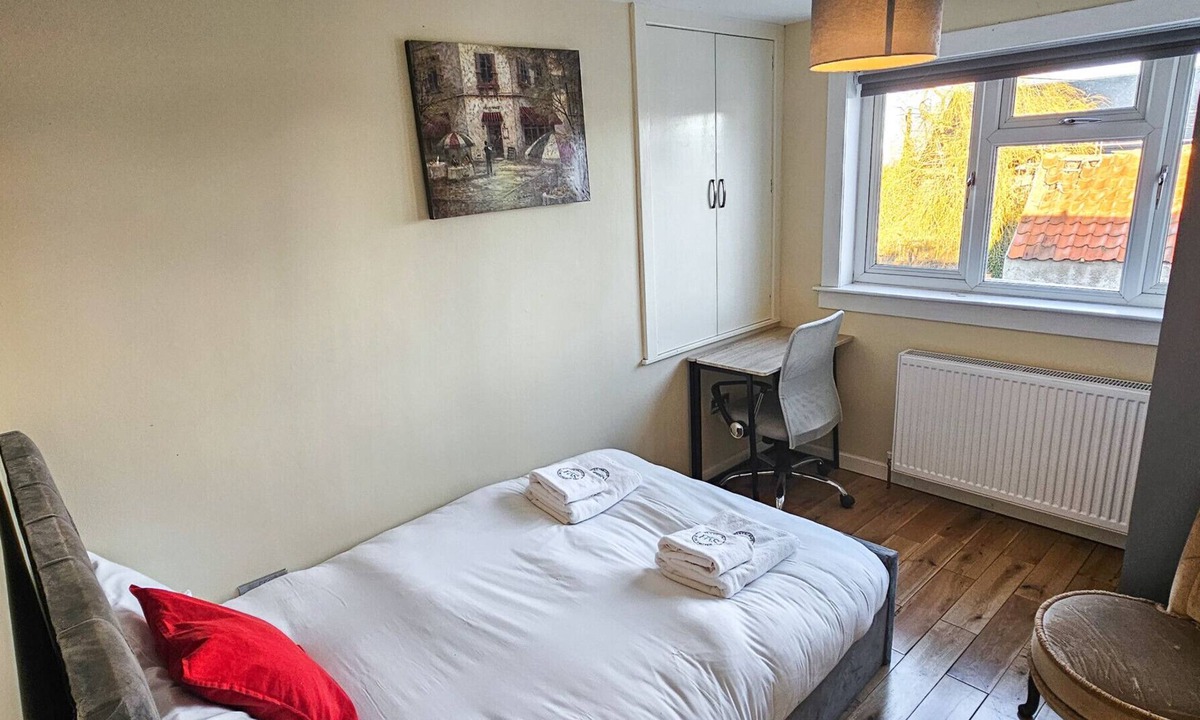 MacMerry Bed & Breakfast | Bridge St Guest House - Room 1 - Tranent