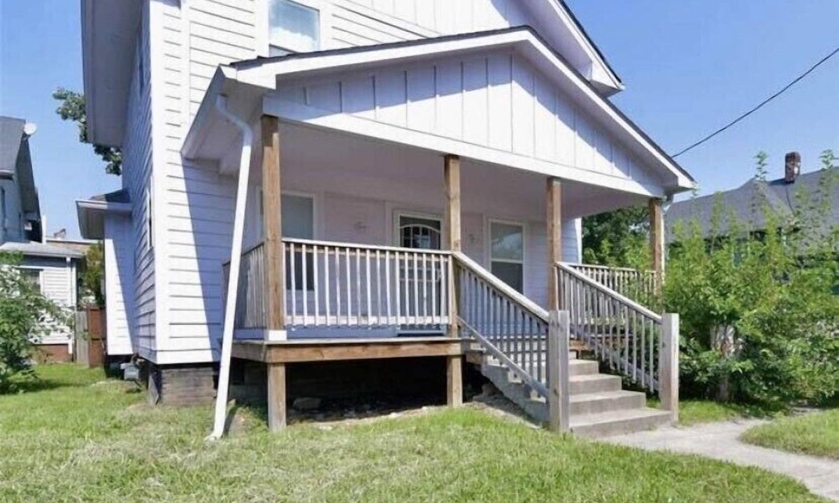 Near Eastside House | Bright & modern 3 bedrooms downtown Indy East!