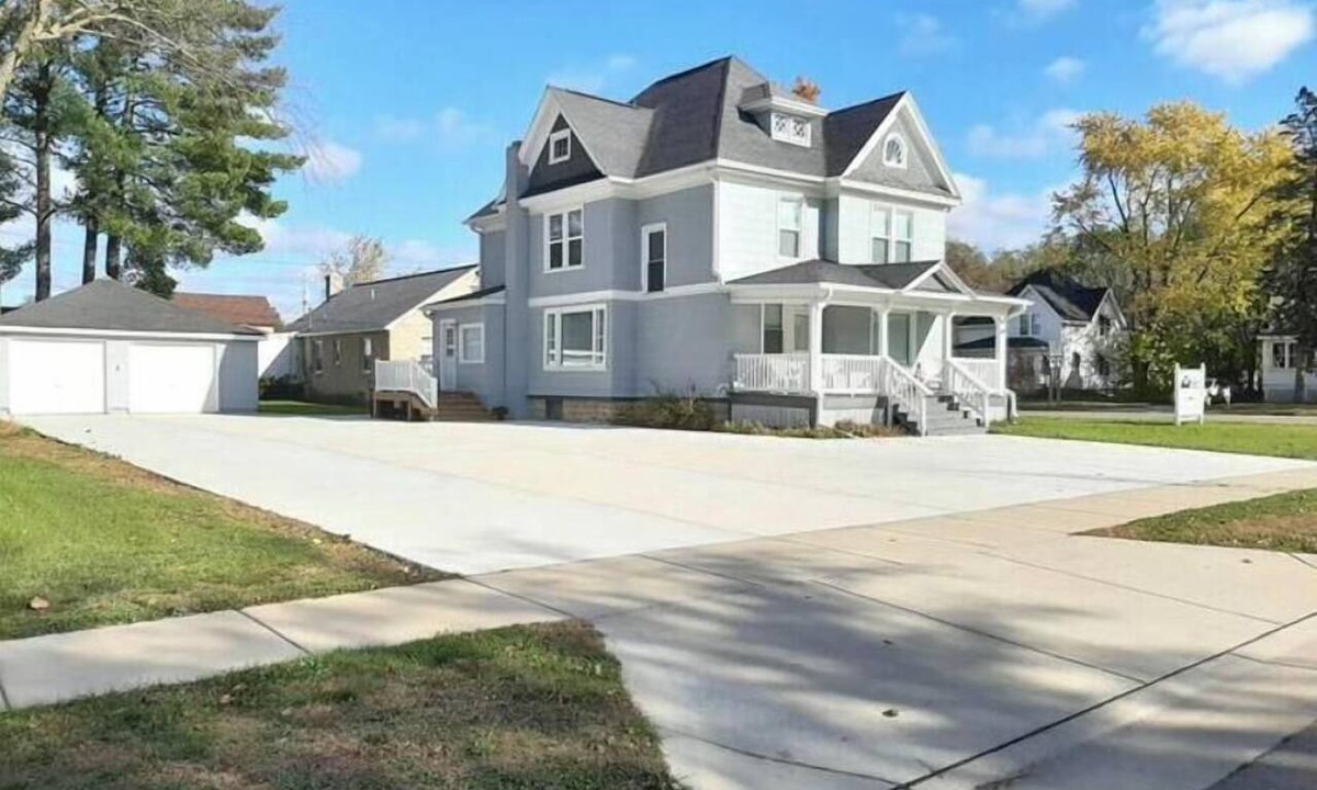 Princeton House | Brilliant 5-bedroom house with AC in charming Princeton