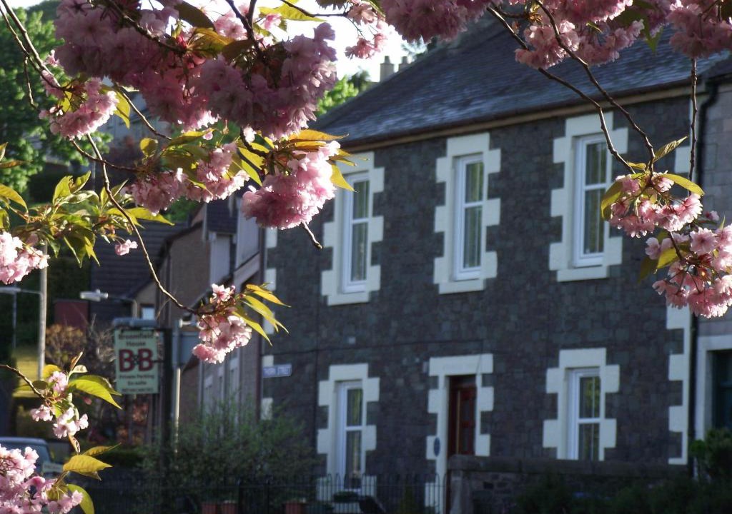 Earlston Bed & Breakfast | Broomfield House Bed and Breakfast