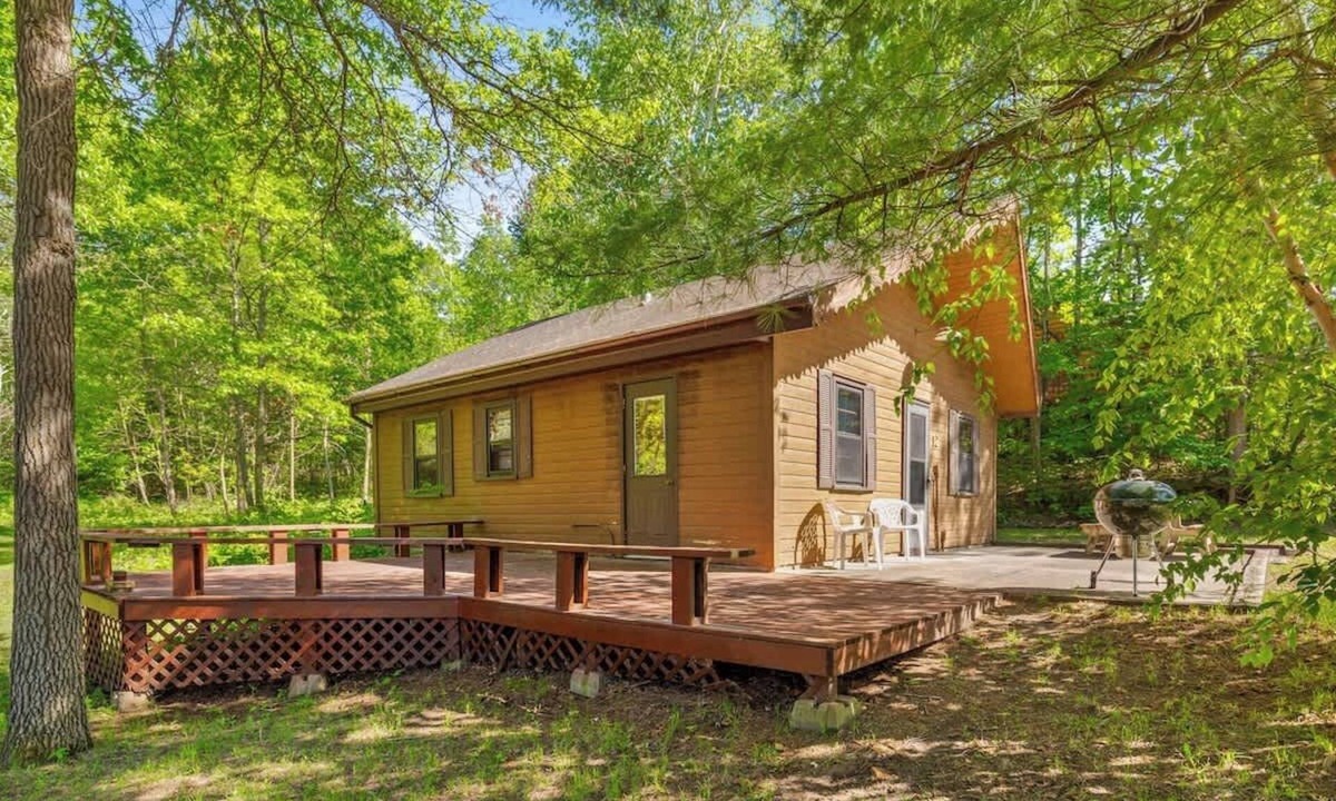 Park Rapids Cabin | Cabin #12 2BR 1BA w/Loft Timberlane Resort