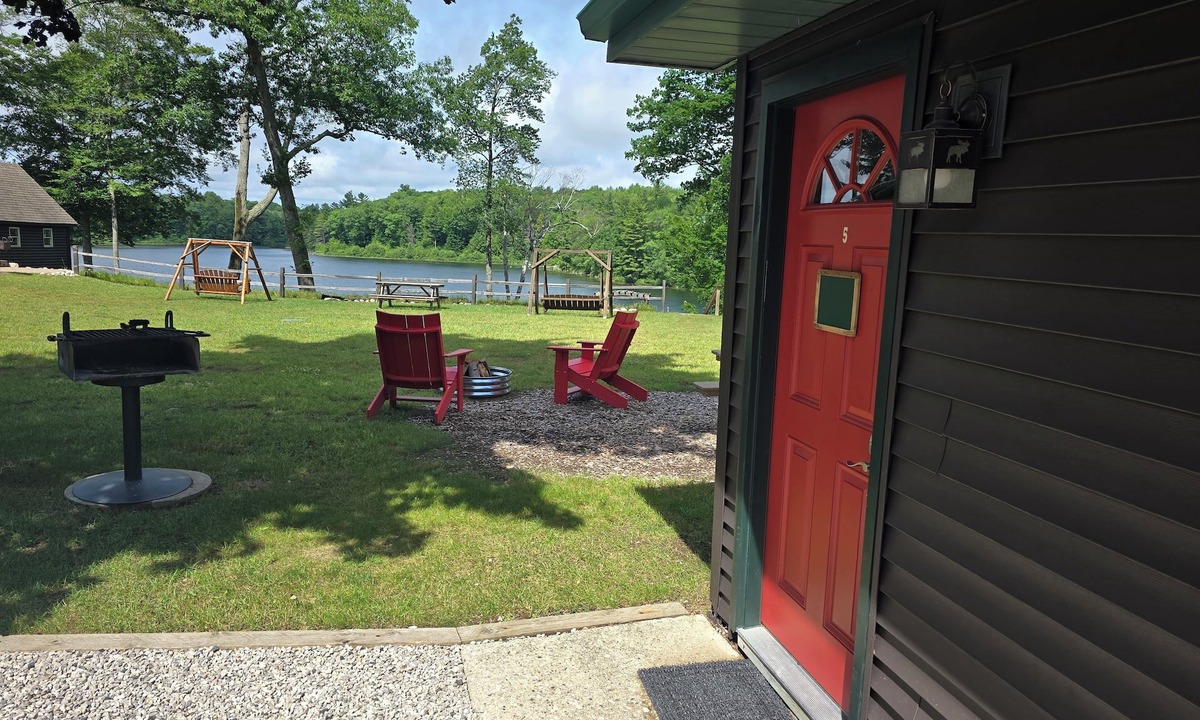 Lake Ann Cabin | Cabin #5- Sleeping Bear Resort