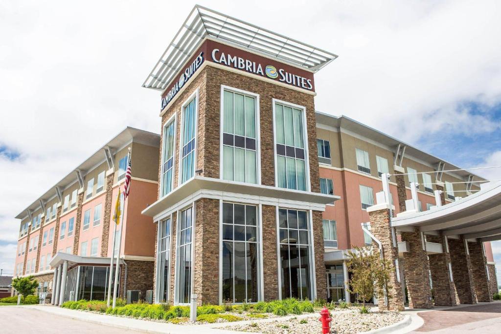 Rapid City Hotel | Cambria Hotel Rapid City near Mount Rushmore