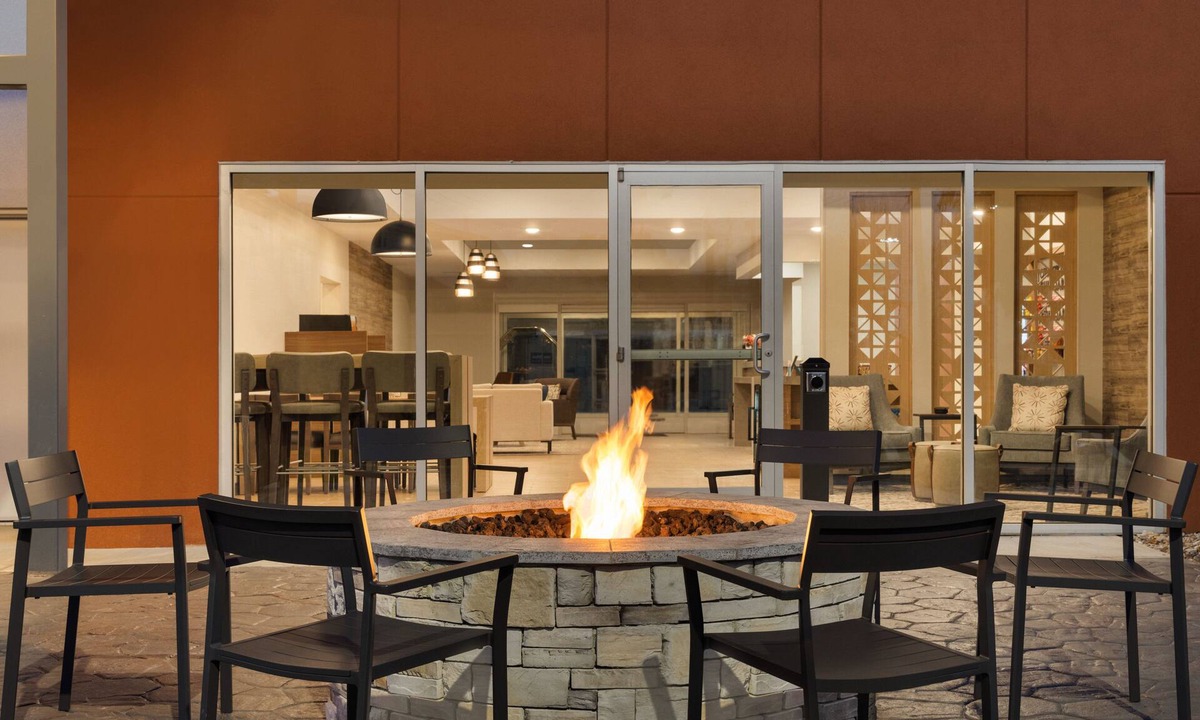 Lexington Hotel | Candlewood Suites Lexington Medical District by IHG