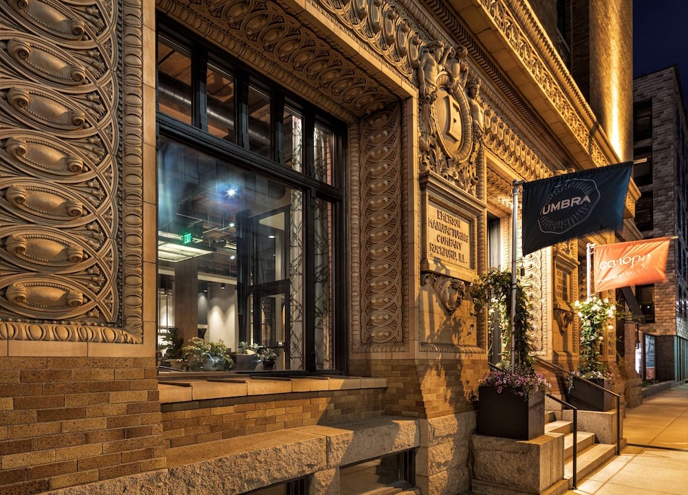 Downtown East Hotel | Canopy by Hilton Minneapolis Mill District
