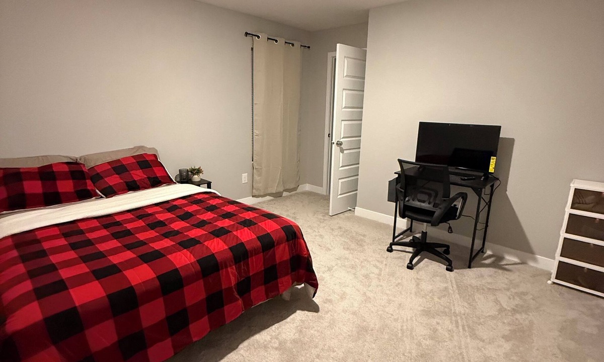 Danville House | Charming 1-bedroom in a house with WiFi, fitness equipment in quiet Danville.