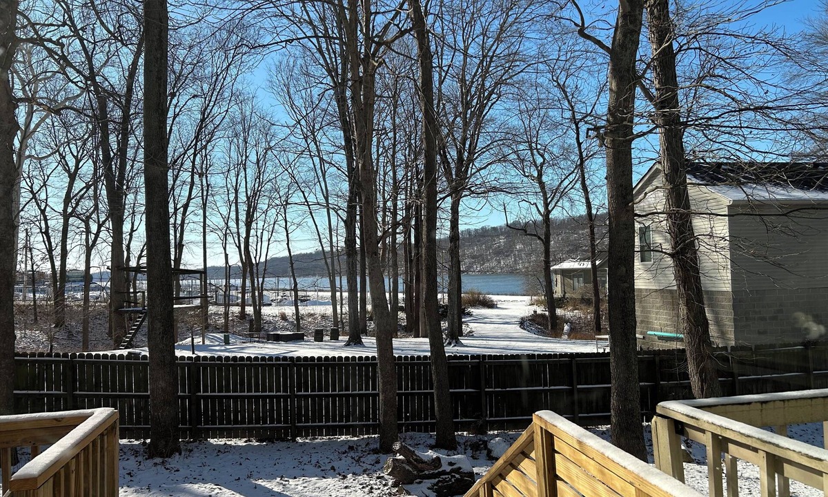 Prospect House | Charming 1-bedroom townhome in delightful Prospect with