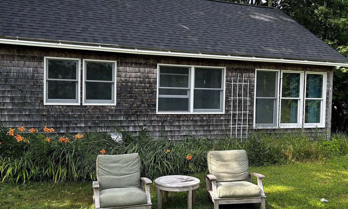 Brooksville Cottage | Charming 1-bedroom cottage in Cape Rosier