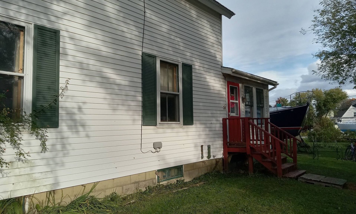 Rockland House | Charming 3-bedroom house in wonderful Rockland with WiFi