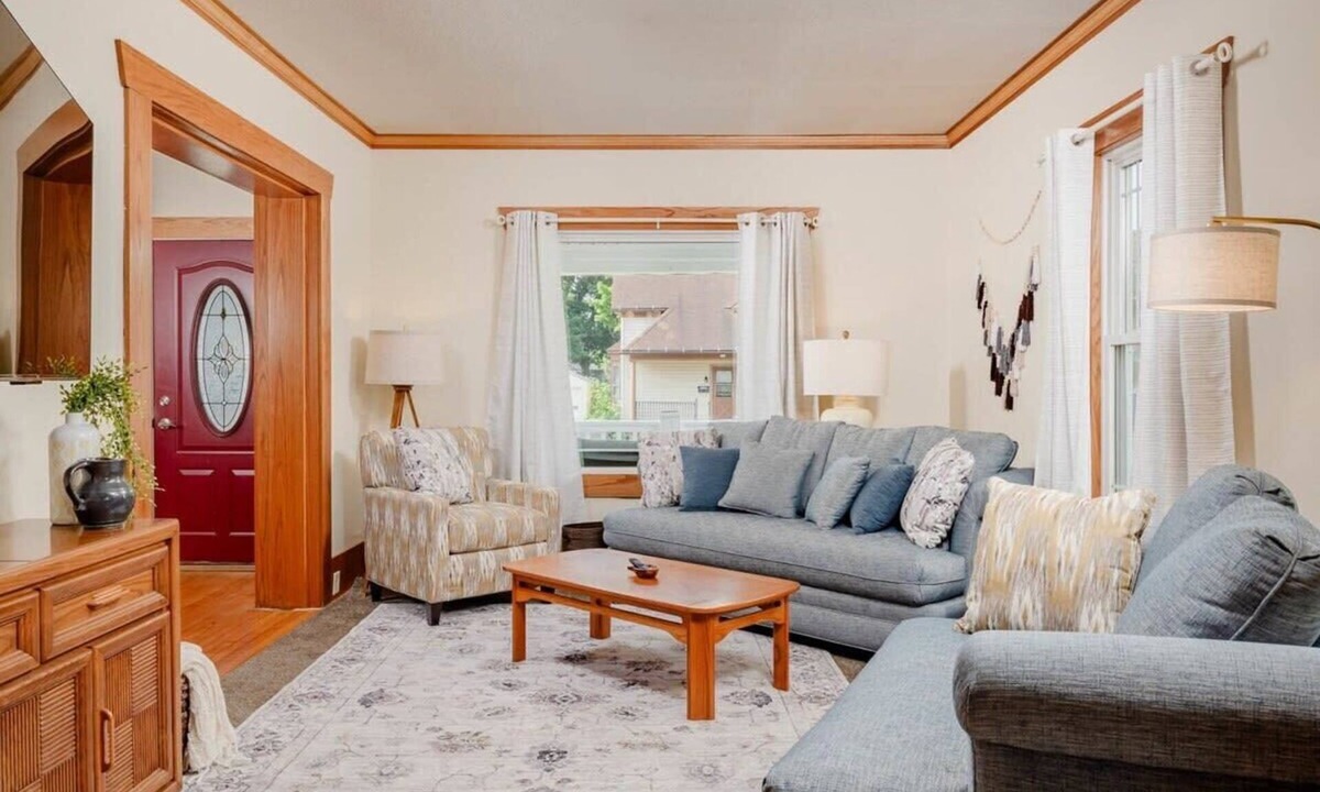 Oshkosh House | Charming Family Home Near University of Oshkosh